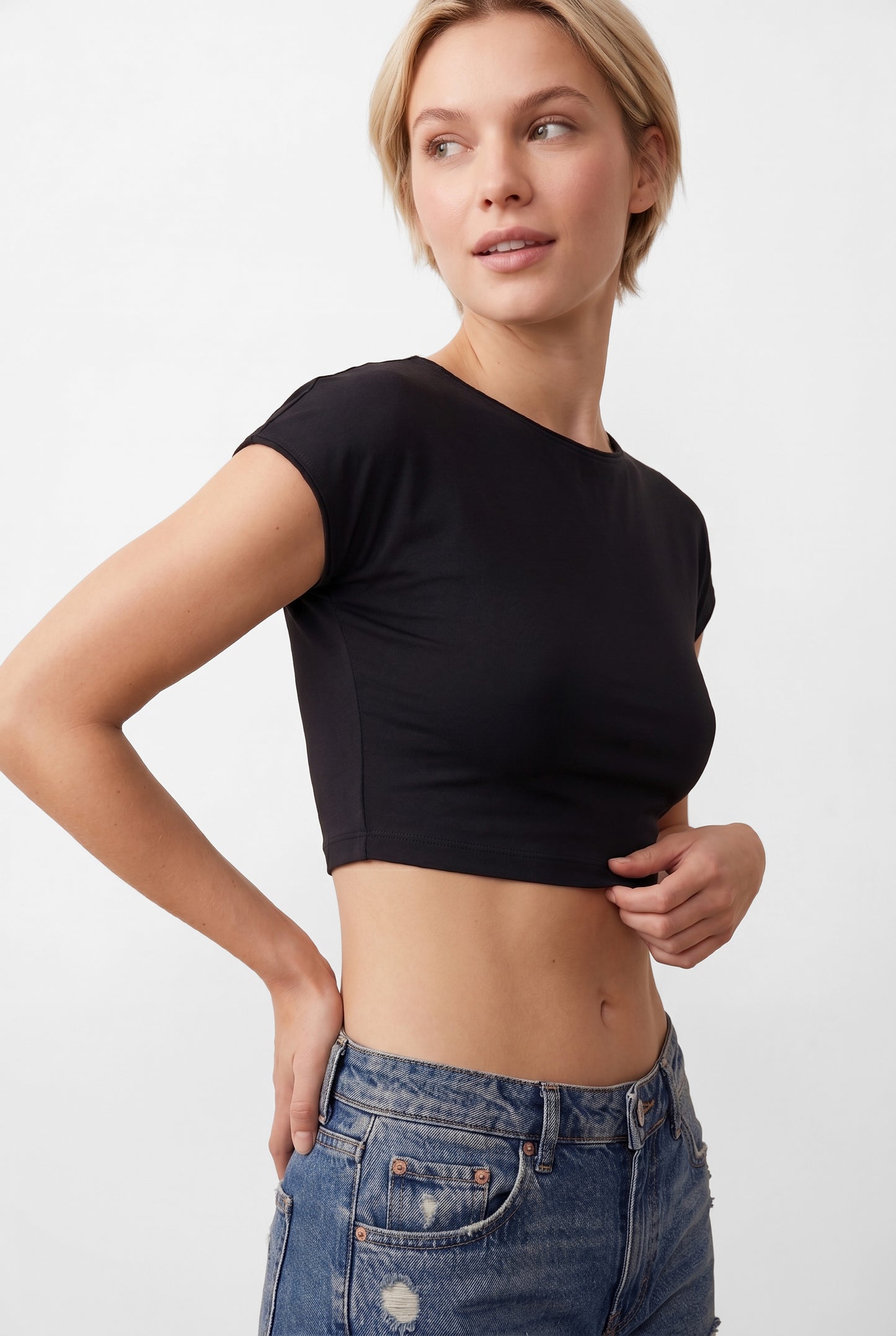 Kadın Siyah Kısa Kollu Crop Tişört Bluz