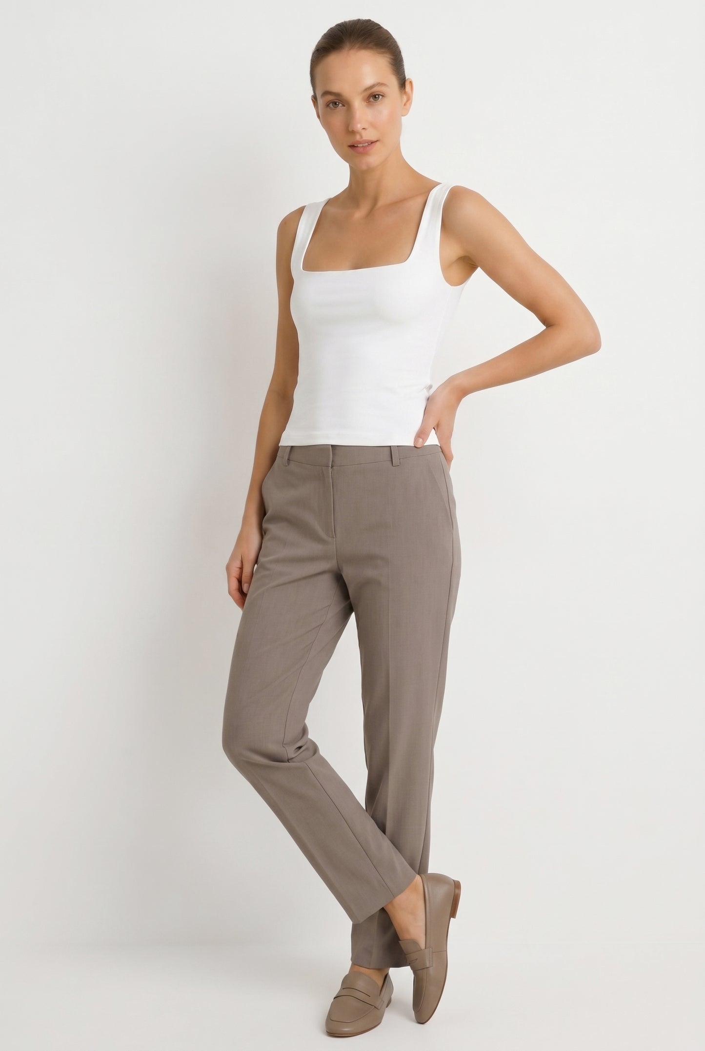 Beyaz Ultra Premium Soft Modal Kare Yaka Askılı Body