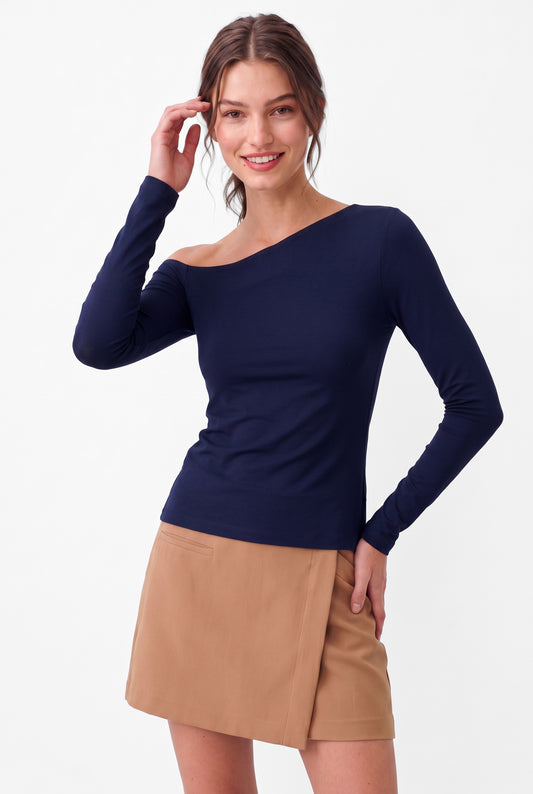 Kadın Lacivert Asimetrik Yaka Uzun Kollu Premium Soft Modal Pamuk Bluz